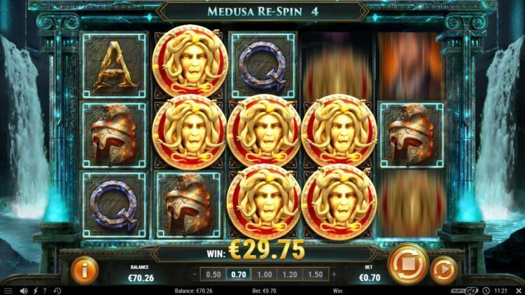 Rich Wilde shield of athena slot feature